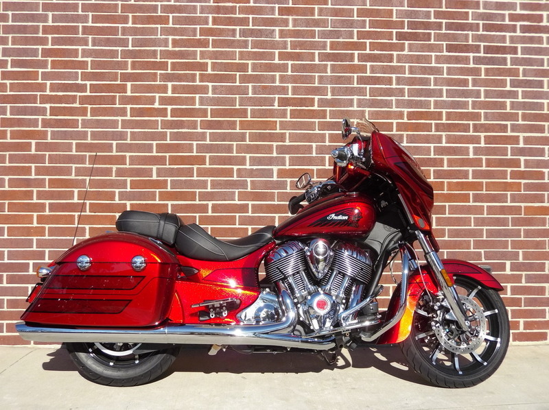 2017 Indian Motorcycle Chieftain Elite Fireglow Red Candy w/ Marble Accents
