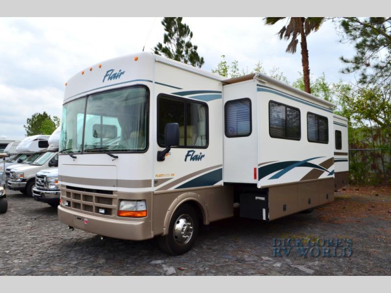 2003 Fleetwood Flair 33R