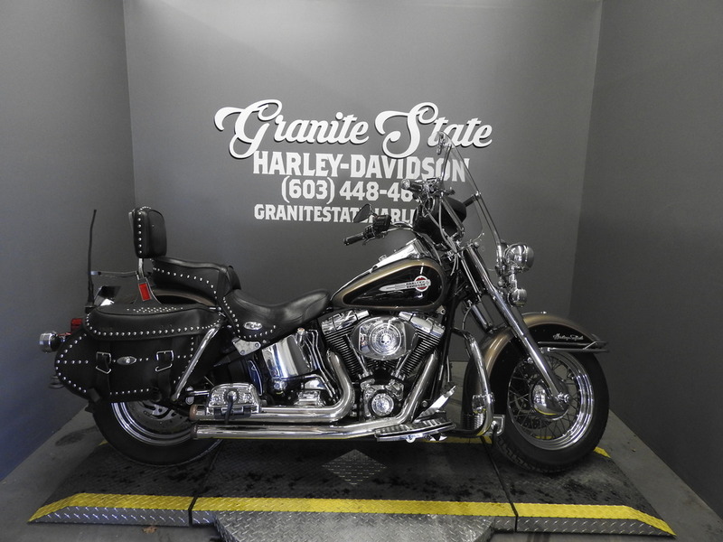 2004 Harley-Davidson FLSTC