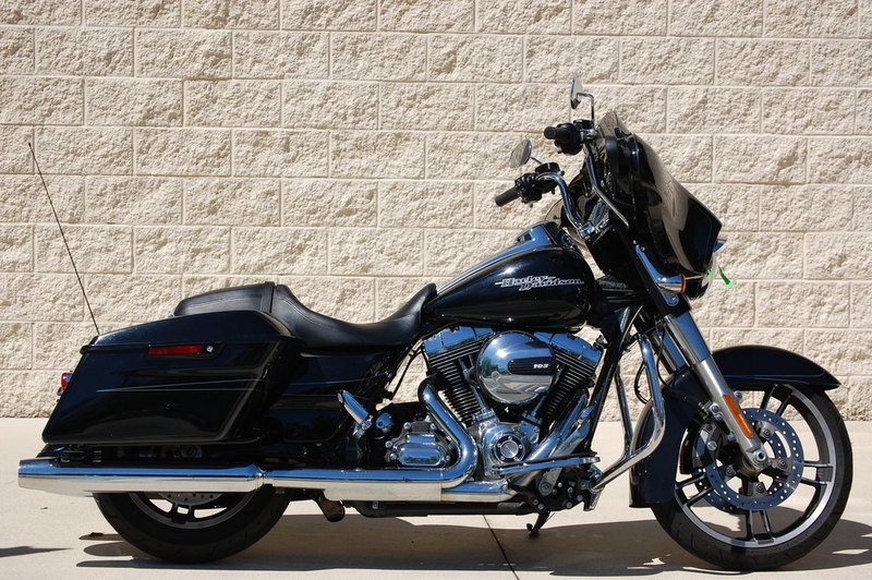 2014 Harley-Davidson FLHXS - Street Glide Special