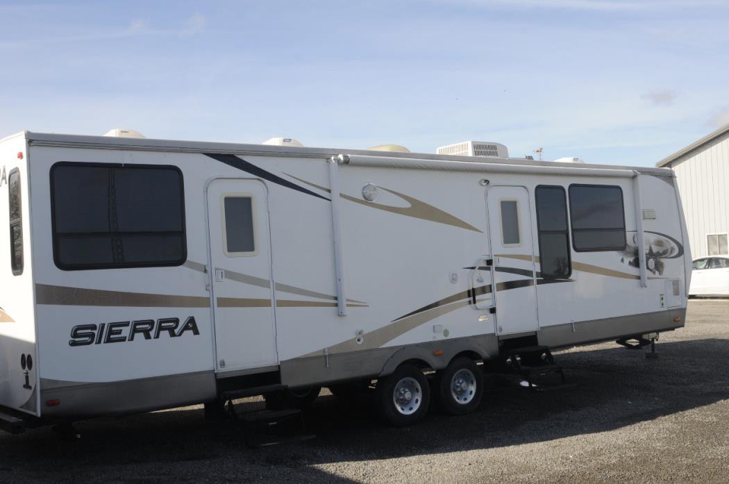 2010 Forest River Sierra 323FK