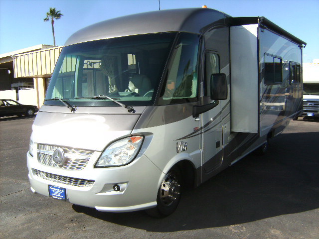 2012 Winnebago VIA 25R