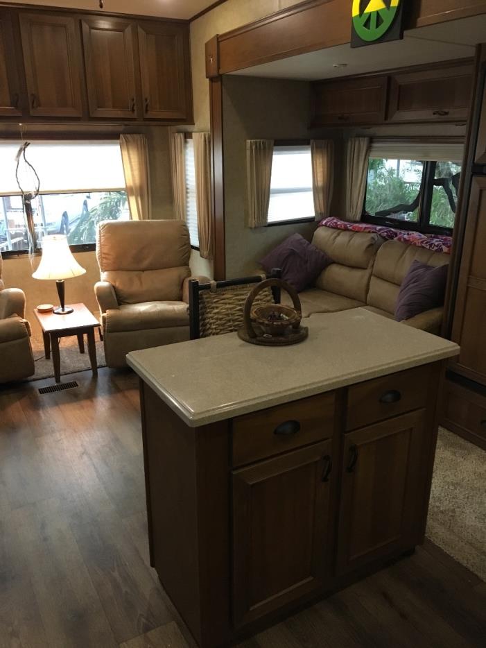 2014 Open Range MESA RIDGE 337RLS