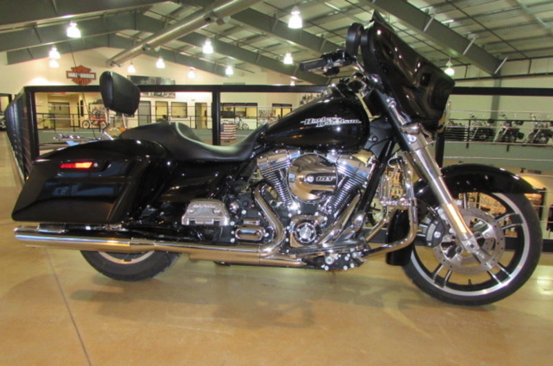 2015 Harley-Davidson FLHX - Street Glide