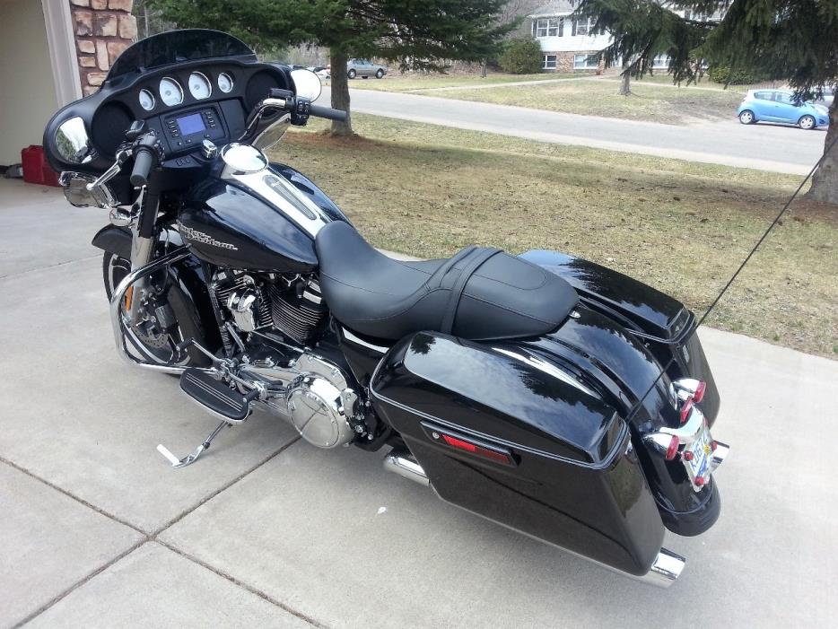 2017 Harley-Davidson STREET GLIDE