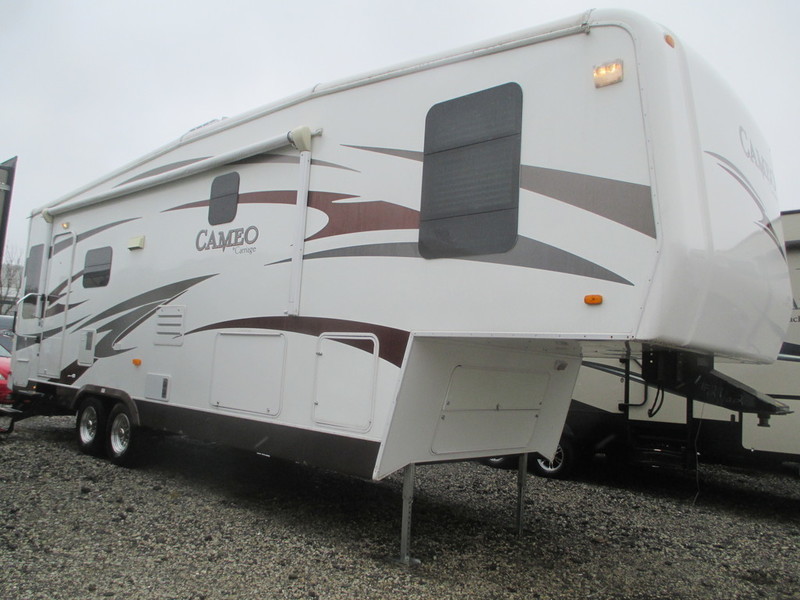 2009 Carriage CAMEO Cameo 32SB2