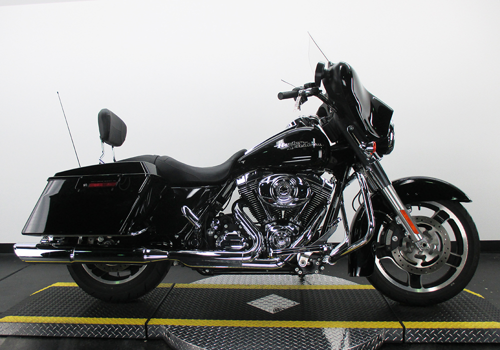 2010 Harley-Davidson Street Glide FLHX