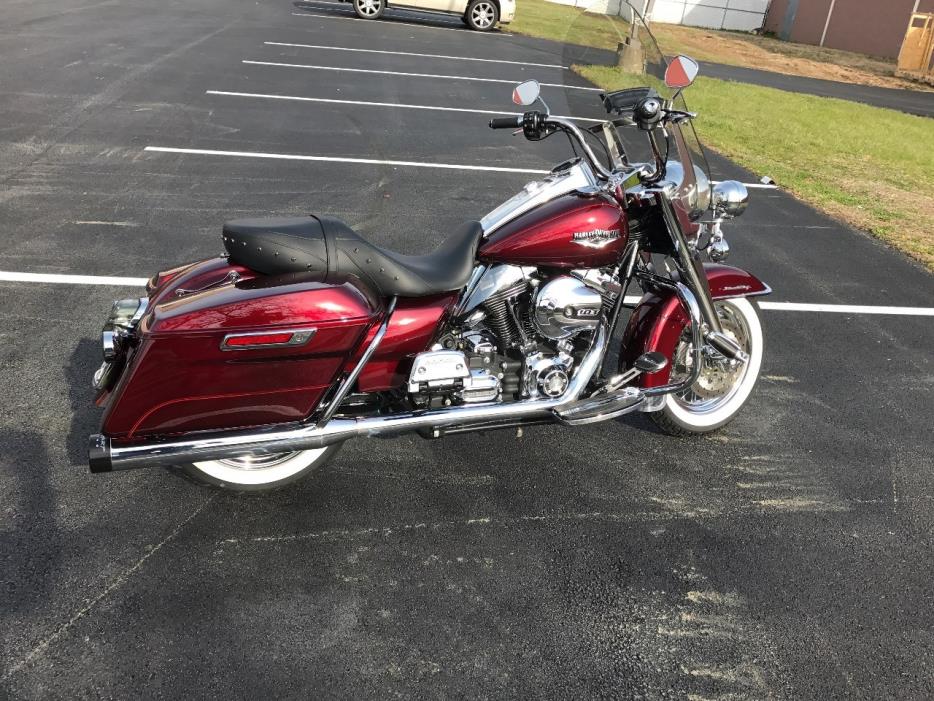 2014 Harley-Davidson ROAD KING CLASSIC