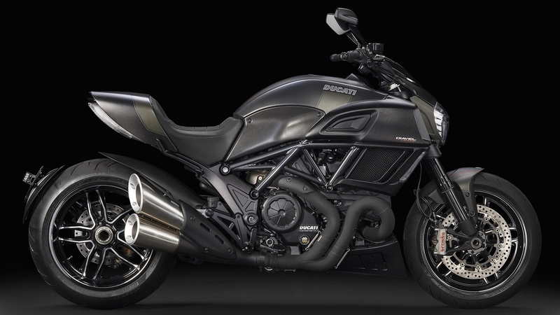 2016 Ducati Diavel Carbon Asphalt Grey and Matt Carbon