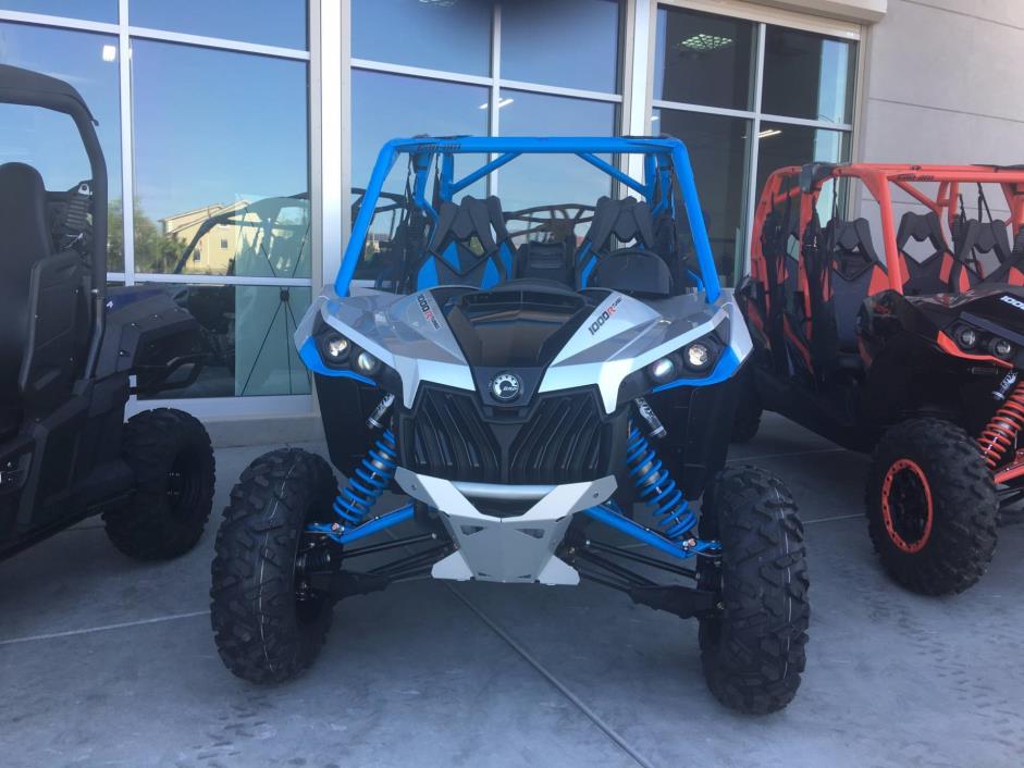 2017 Can-Am Maverick MAX X ds Turbo