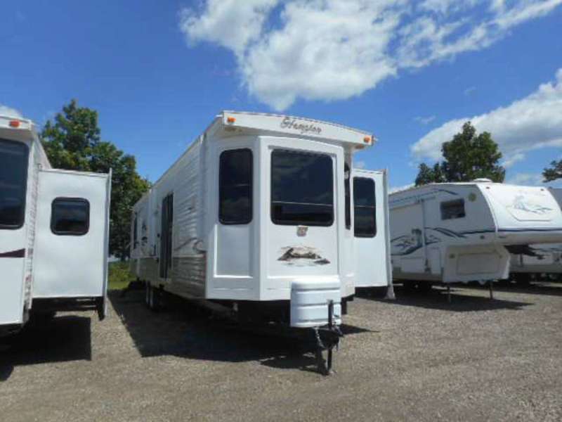 2011 Crossroads Rv Hampton HT39FK