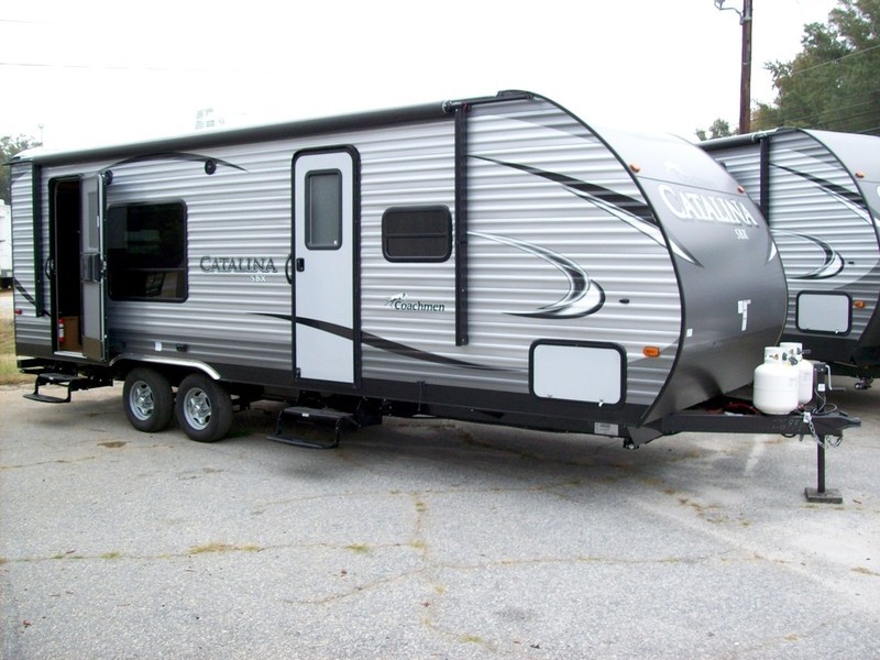 2017 Coachmen Catalina SBX 261RKS