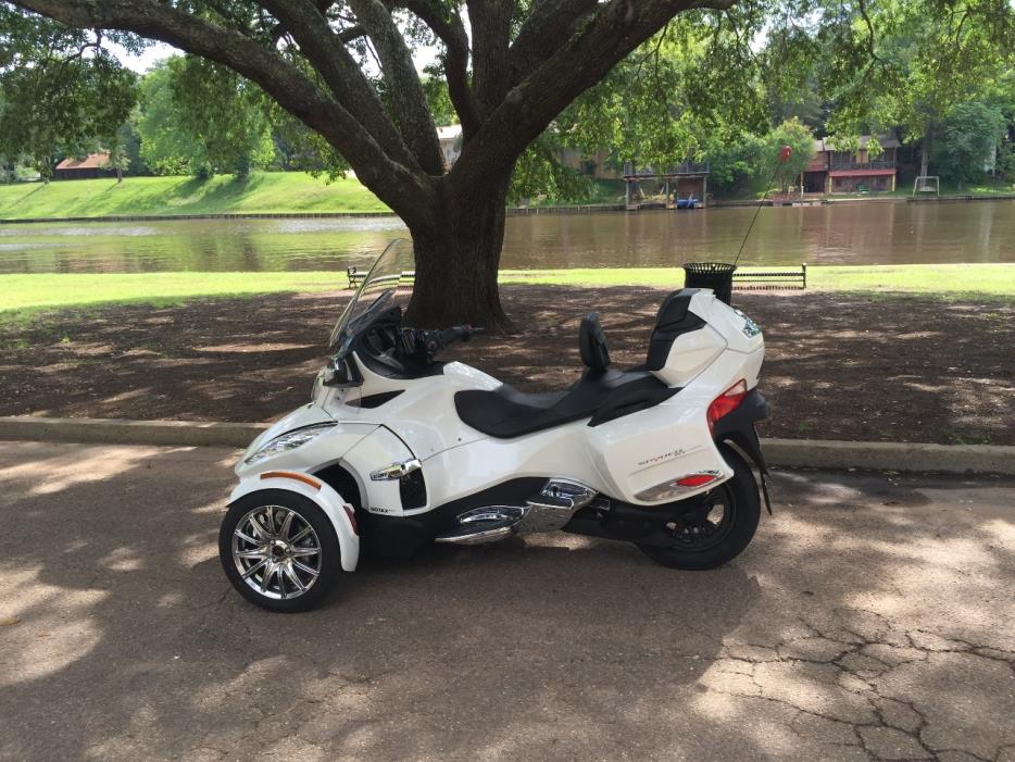 2015 Can-Am SPYDER RT LIMITED SE6