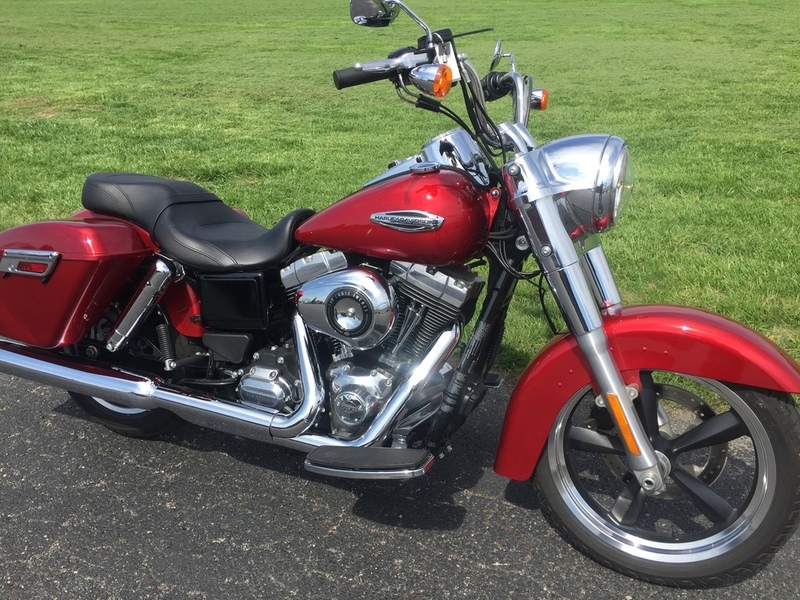 2013 Harley-Davidson FLD - Dyna Switchback