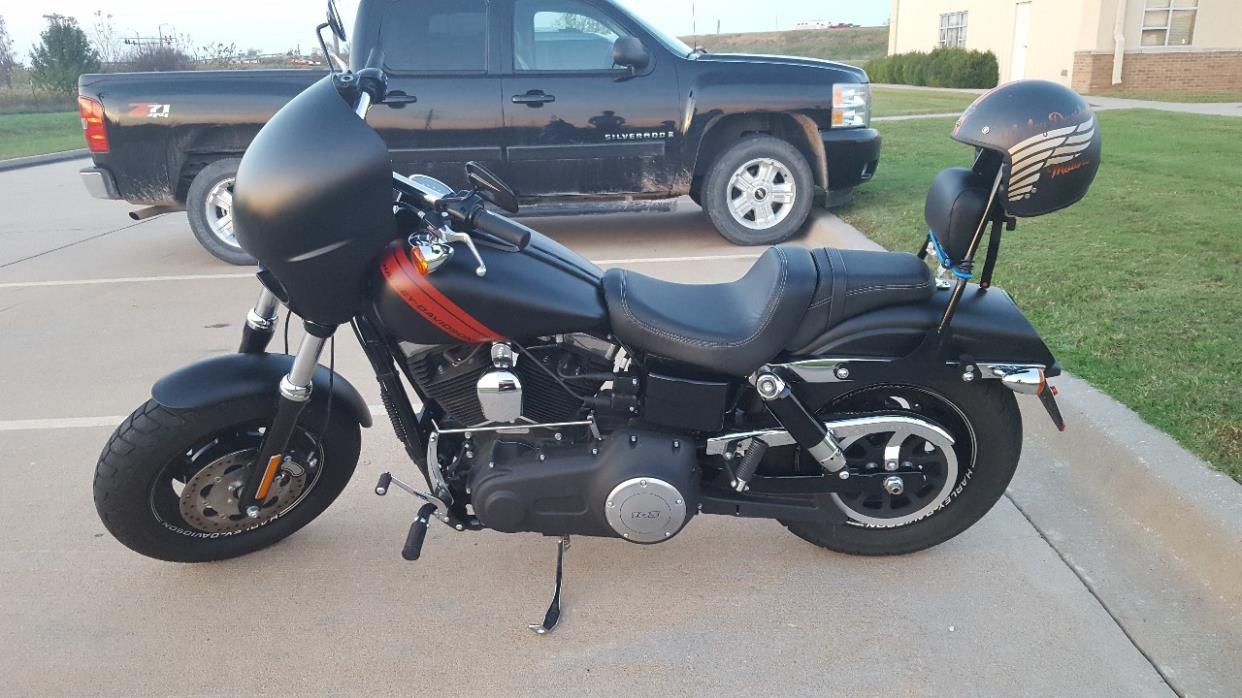 2016 Harley-Davidson FAT BOB DYNA