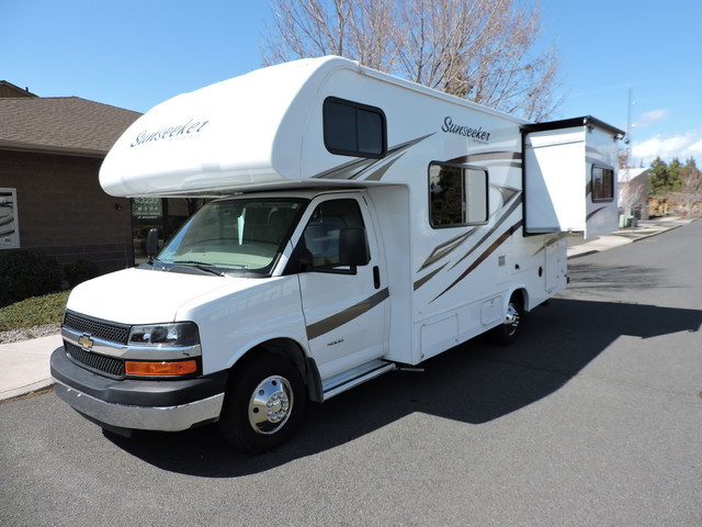 2016 Forest River Sunseeker 2250S Only 7K Miles!