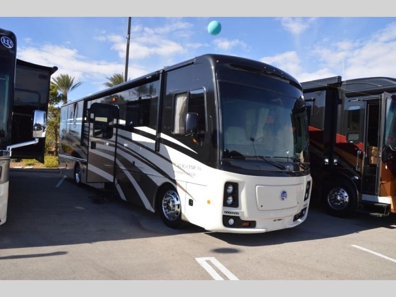 2017 Holiday Rambler Navigator XE 35E