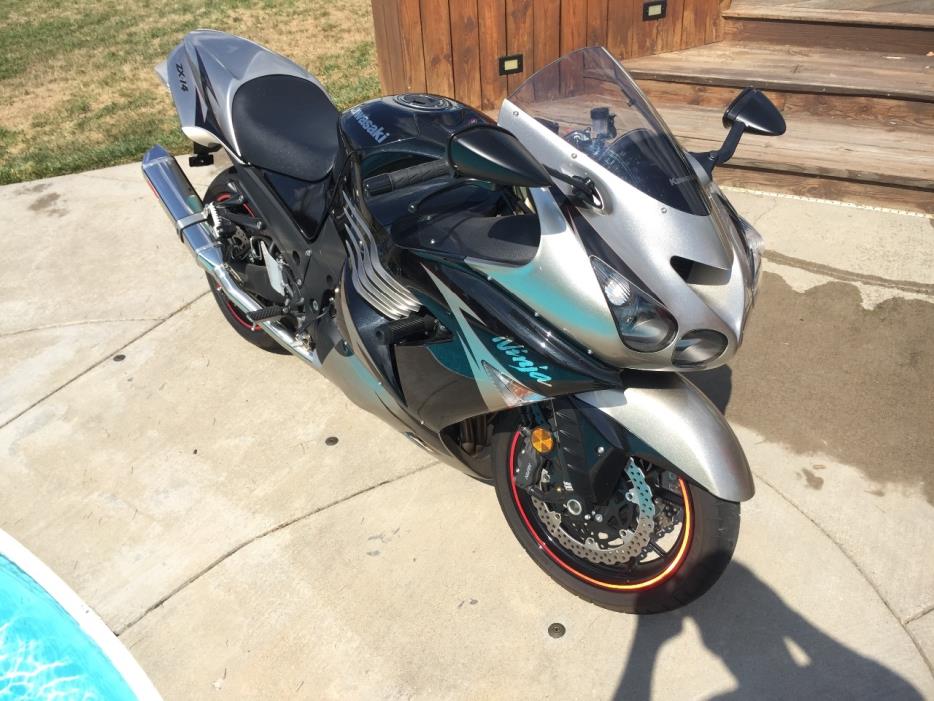 2010 Kawasaki NINJA ZX-14