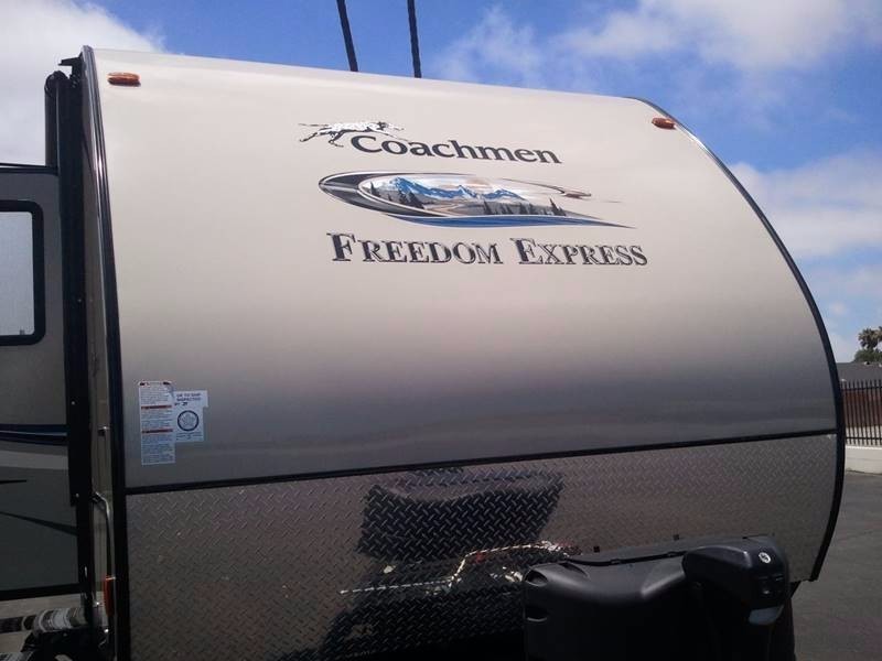 2017 Coachmen Freedom Express 229TBS