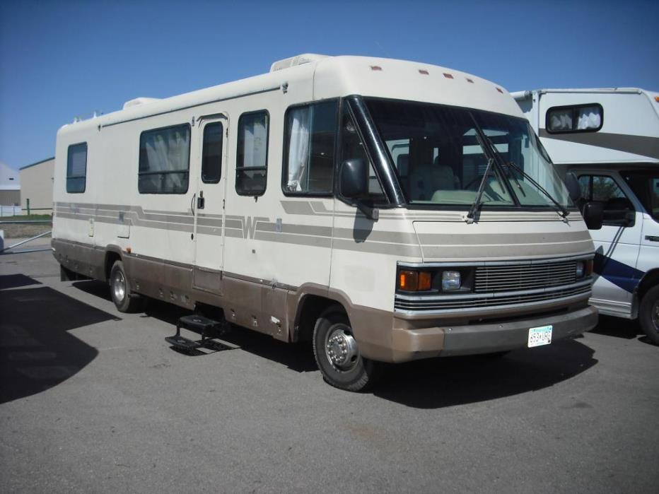 1989 Winnebago CHIEFTAN 31RQ