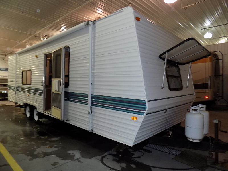 1998 Forest River Cherokee 29S