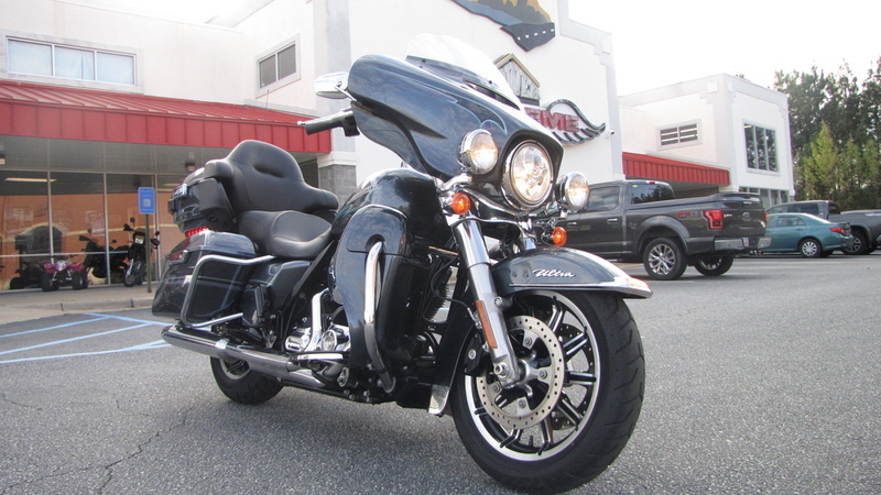 2015 Harley-Davidson FLHTCUL - Electra Glide Ultra Classic Low