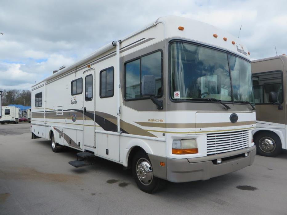 2000 Fleetwood Bounder 36 S