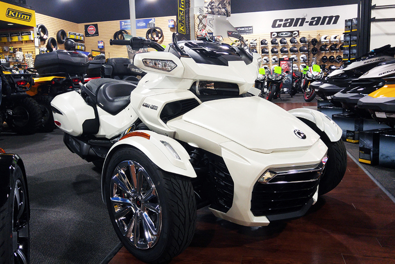 2016 Can-Am Spyder F3 Limited 6-Speed Semi-Automatic (SE6)