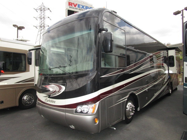 2015 Forest River BERKSHIRE 38B BUNK HOUSE!!!!