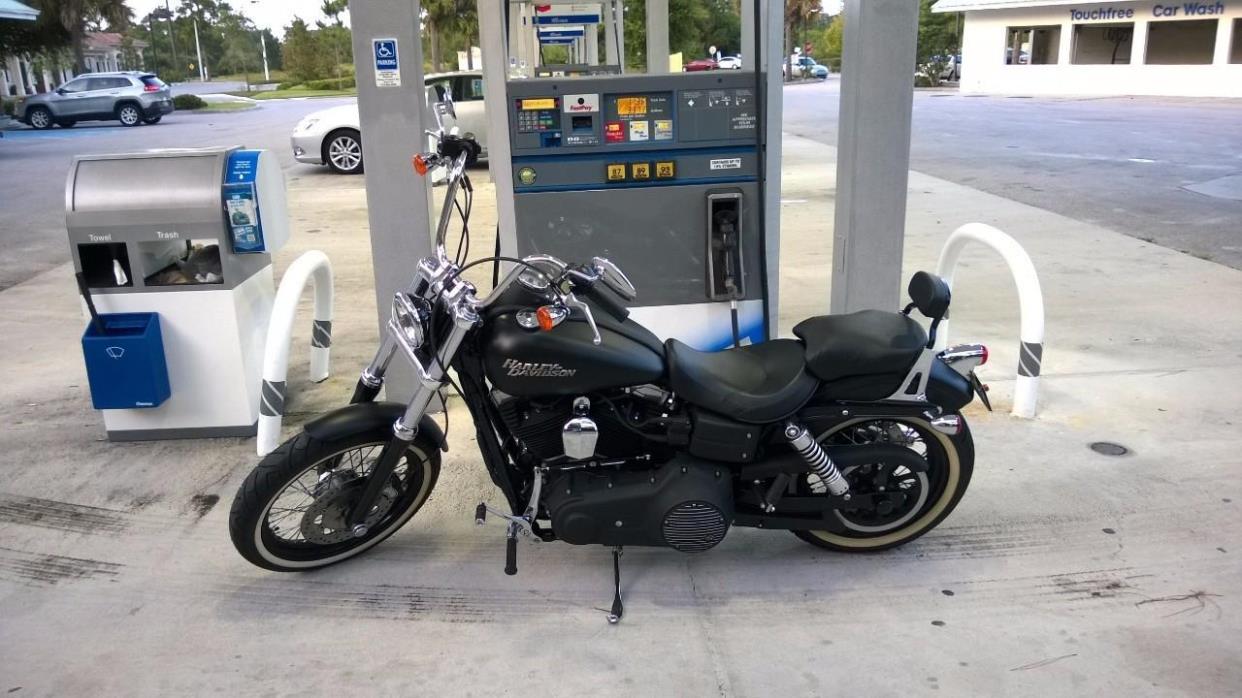 2011 Harley-Davidson DYNA STREET BOB