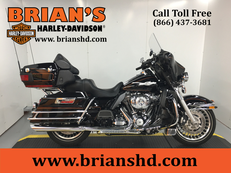 2012 Harley-Davidson FLHTCU - Electra Glide Ultra Classic