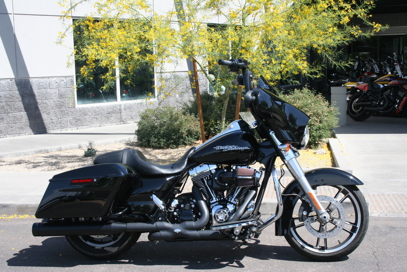 2014 Harley-Davidson FLHX - Street Glide