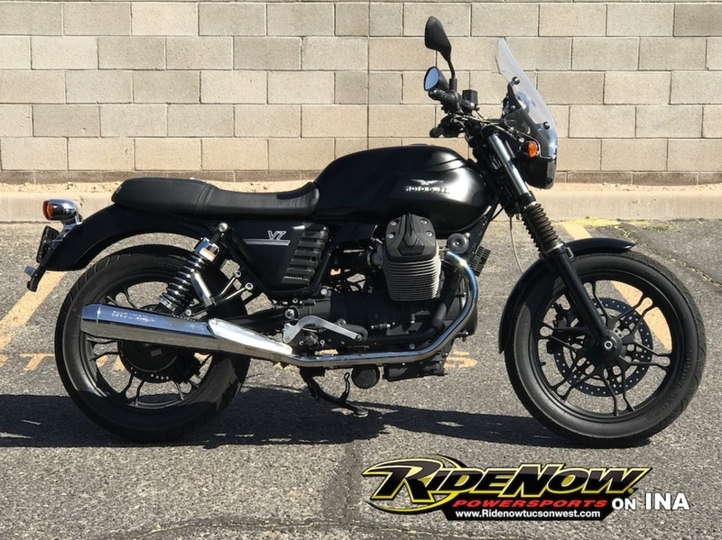 2013 Moto Guzzi V7 Stone