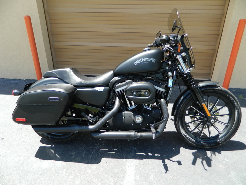 2013 Harley-Davidson XL883N - Sportster Iron 883