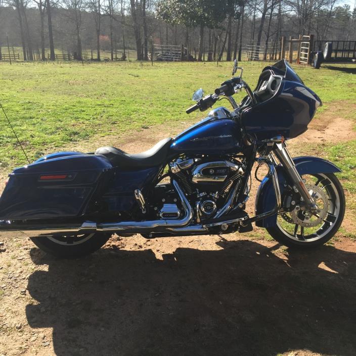 2017 Harley-Davidson ROAD GLIDE CUSTOM