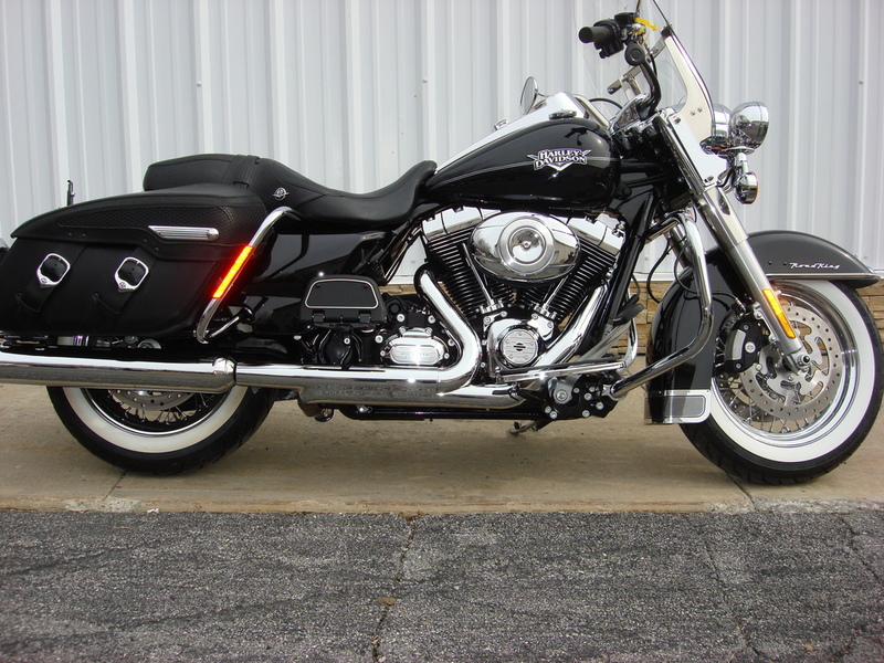 2013 Harley-Davidson FLHRC - Road King Classic