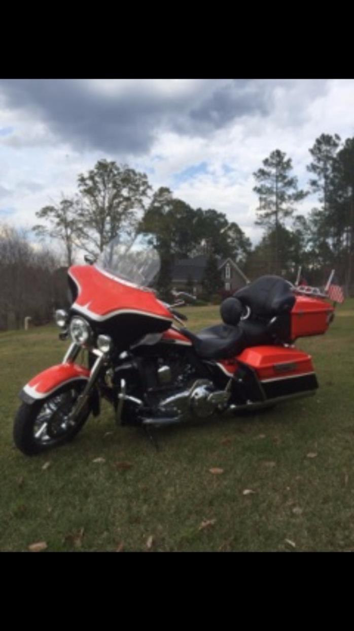 2012 Harley-Davidson TOUR GLIDE