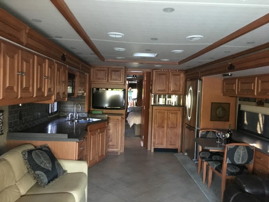 2010 Tiffin Motorhomes PHAETON 40QTH