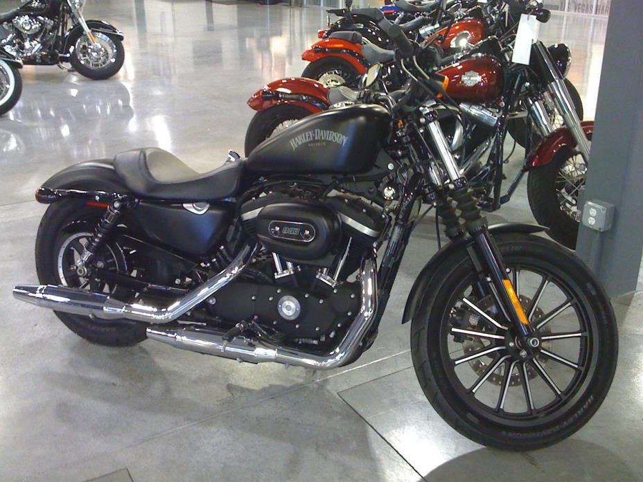 2015 Harley-Davidson XL883N IRON 883