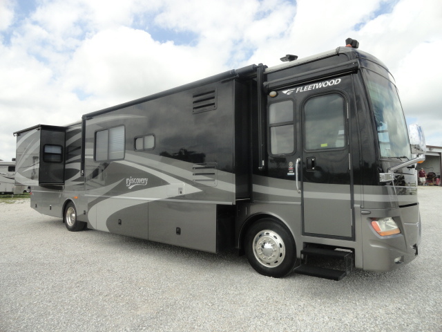 2007 Fleetwood DISCOVERY 40X