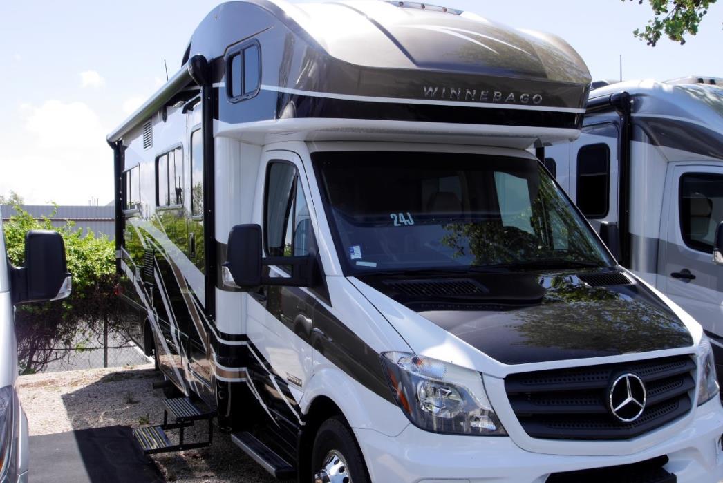 2017 Winnebago Navion 24J