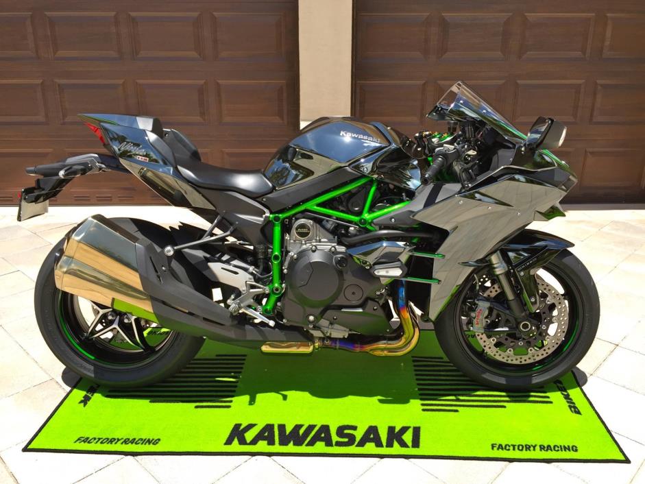2015 Kawasaki Ninja H2™