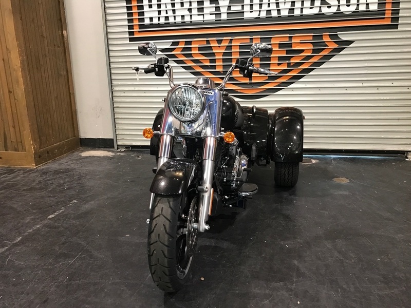 2017 Harley-Davidson FLRT - Freewheeler