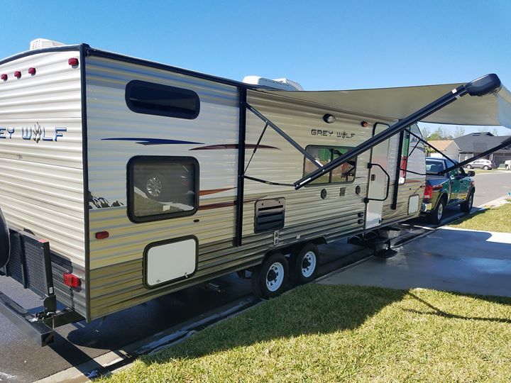 2015 Forest River CHEROKEE GREY WOLF 28BHKS
