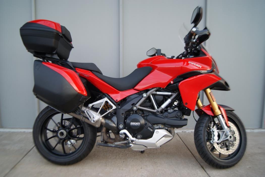 Ducati Multistrada 1200s