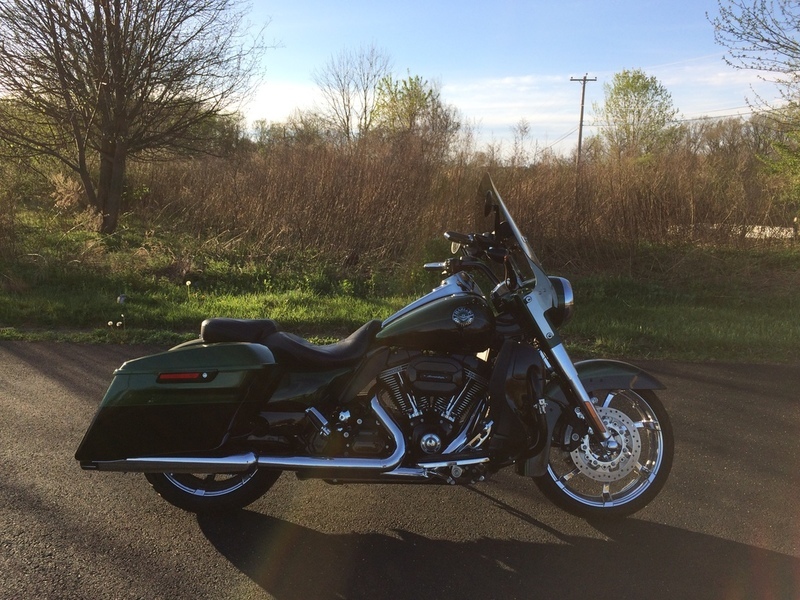 2014 Harley-Davidson FLHRSE - CVO Road King