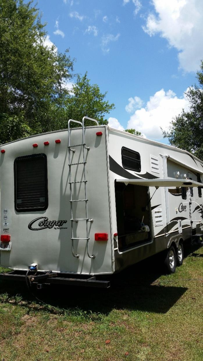 2013 Keystone COUGAR 330RBK