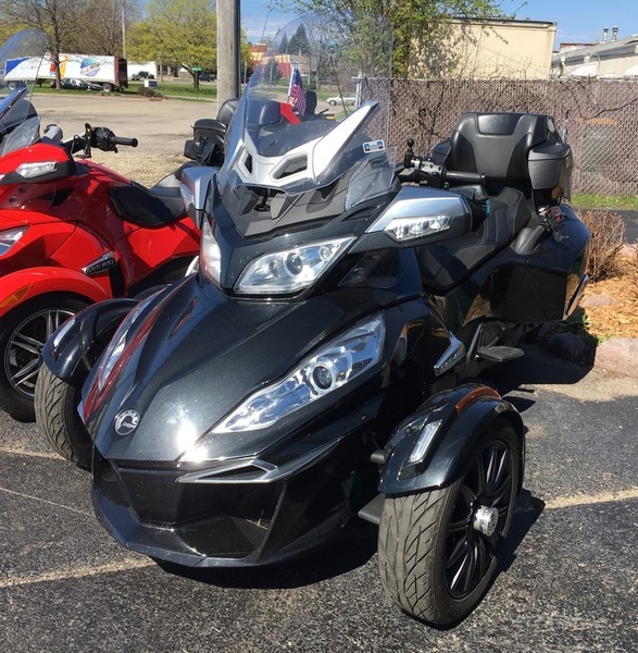 2014 Can-Am Spyder RT-S SE6