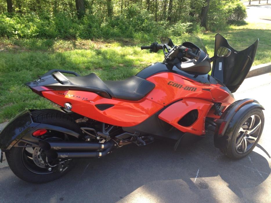 2014 Can-Am SPYDER RS-S SE5