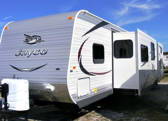 2015 Jayco Jay Flight G2 32BHDS 2-BdRM Double Slide w/Outside Kitc